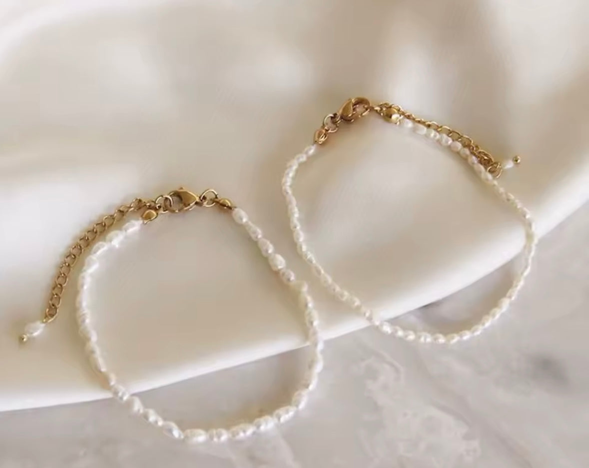 Pearl bracelet