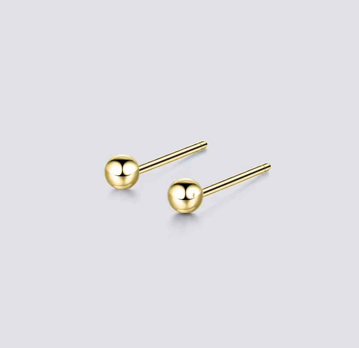 Simple ball earrings