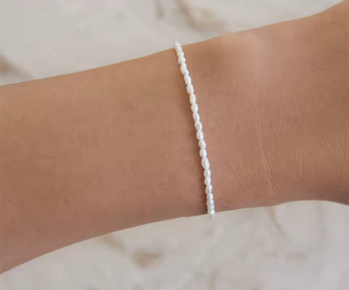 Pearl bracelet