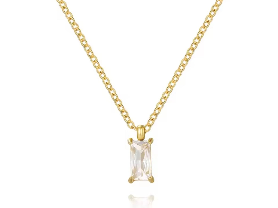 Rectangular pendant necklace
